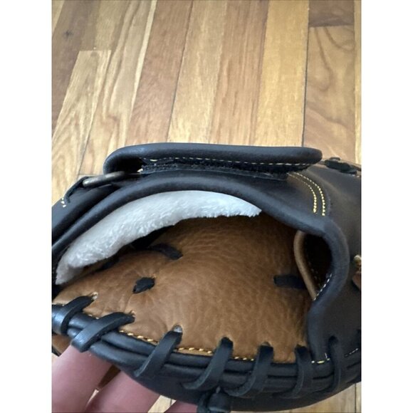 The RVL Professional Series CX3000SBT catcher's Mitt Black - Picture 7 of 11